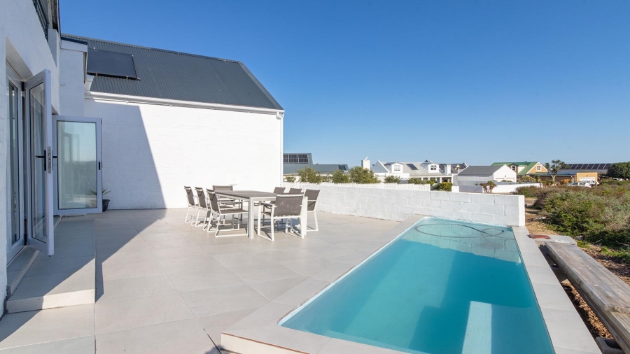 5 Bedroom Property for Sale in Grotto Bay Western Cape